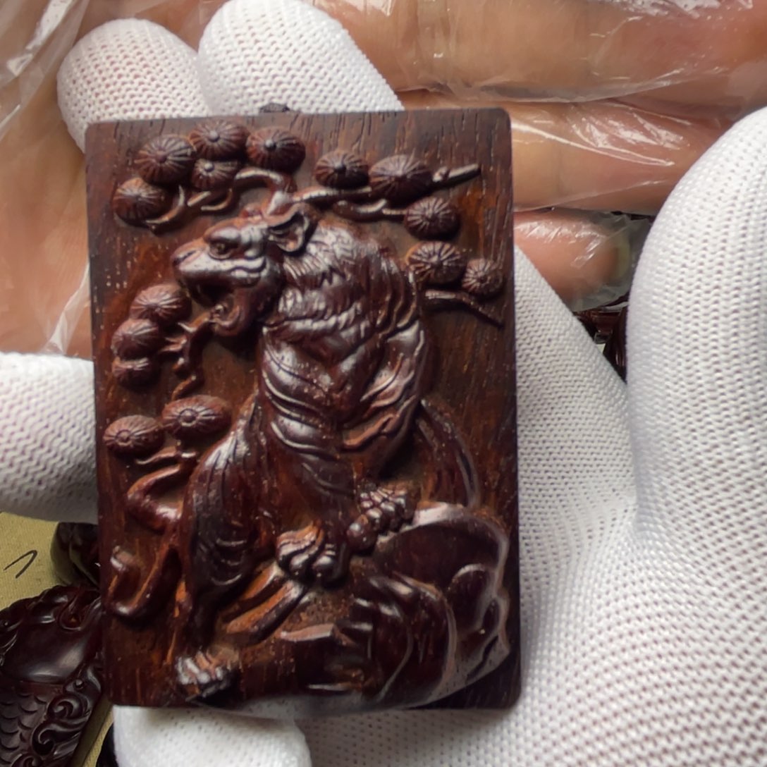 檀香紫檀（小叶紫檀）572