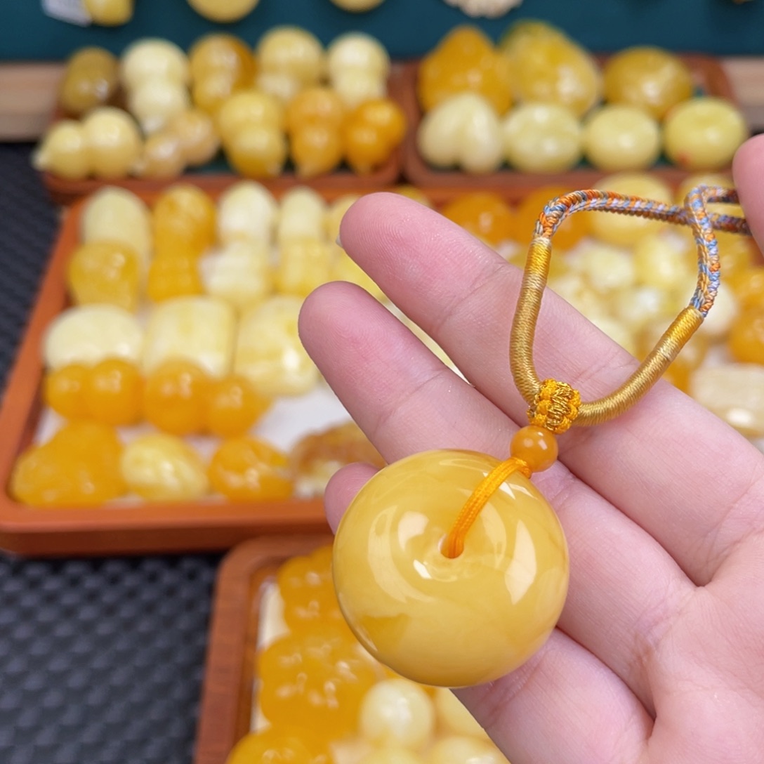 蜜蜡项链未镶嵌蜜蜡