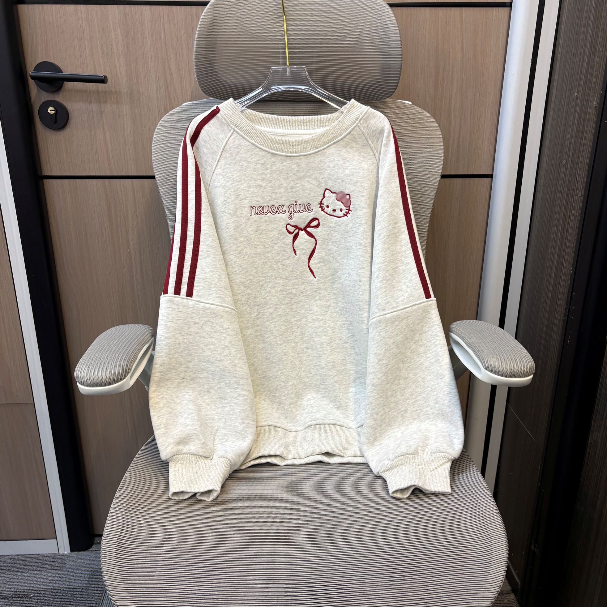 冬款韩范运动风侧条加绒女童圆领卫衣 F228 228 K