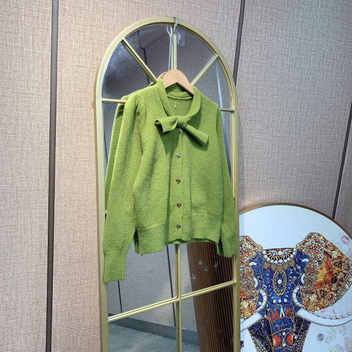 BS312孕妇绿色毛衣开衫90-130