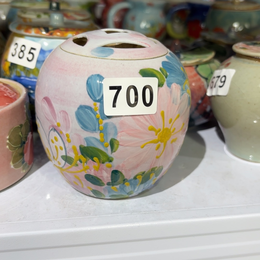 瓷片兔兔好可爱啊