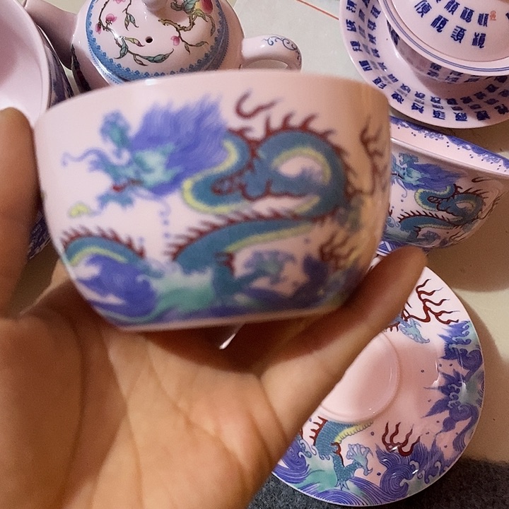 摆件陶红稀土斗彩双龙杯