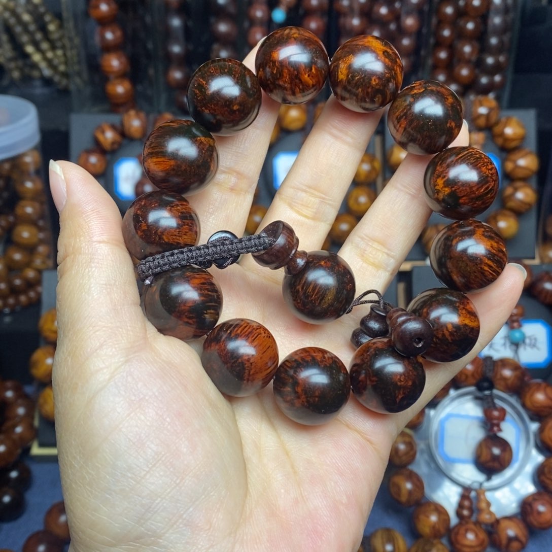 缅甸花梨1.8芝麻花纹路