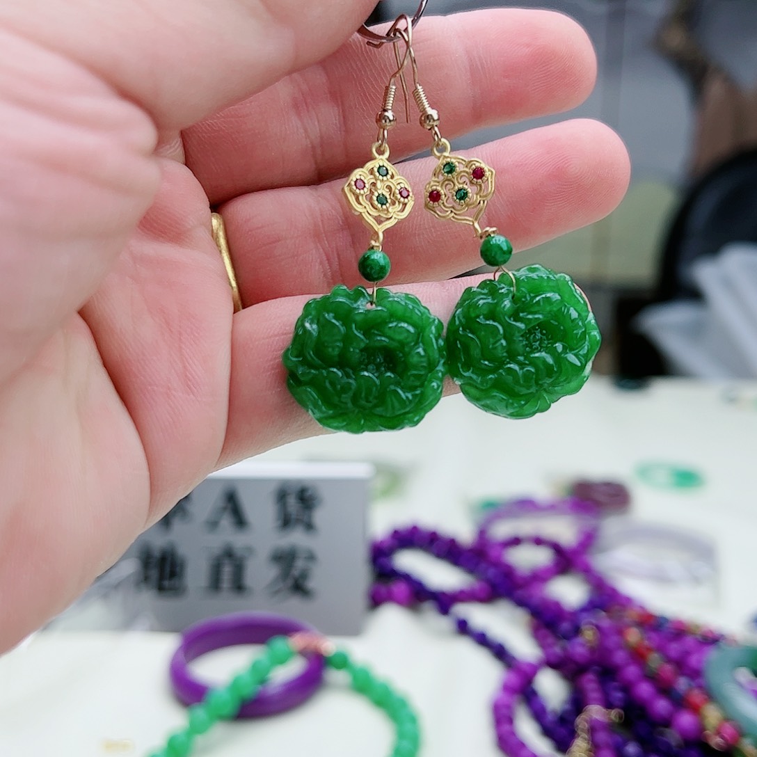 翡翠吊坠(赠链)银S925镶嵌