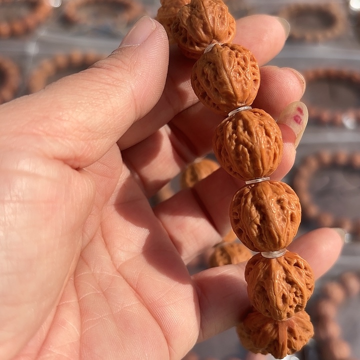 文玩核桃手串野生