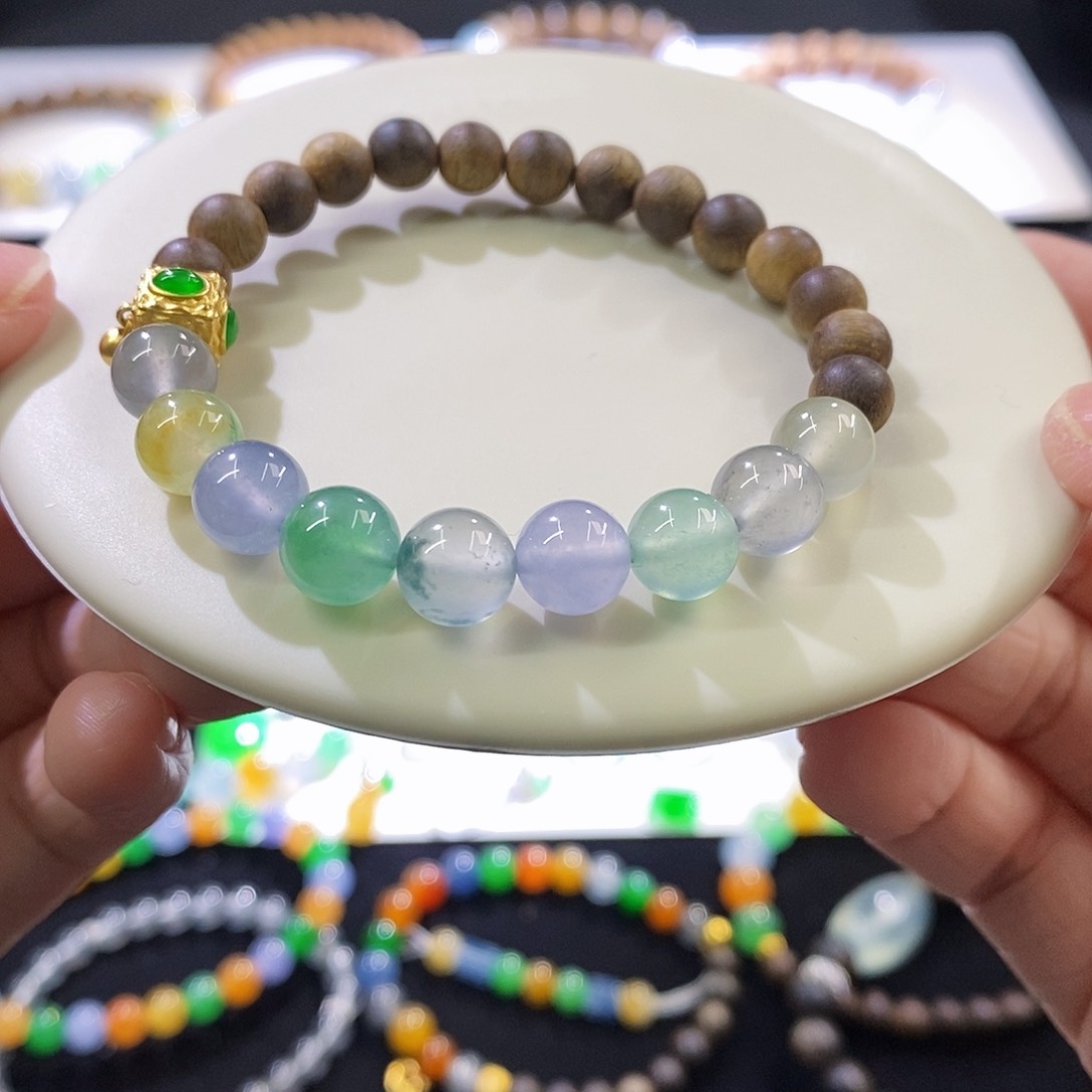 未镶嵌挂件翡翠单圈