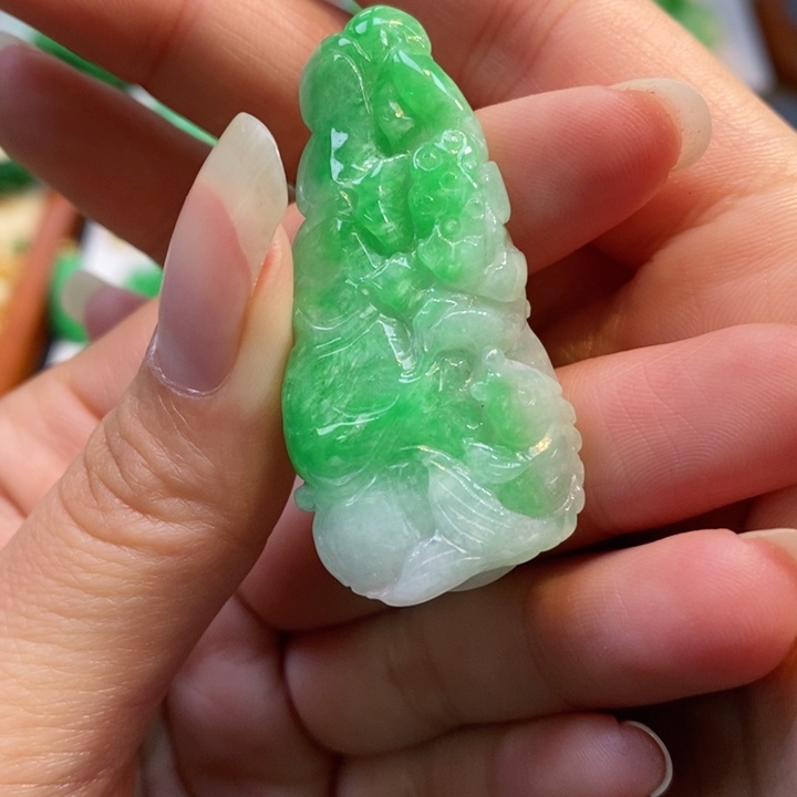 颈饰未镶嵌翡翠吊坠