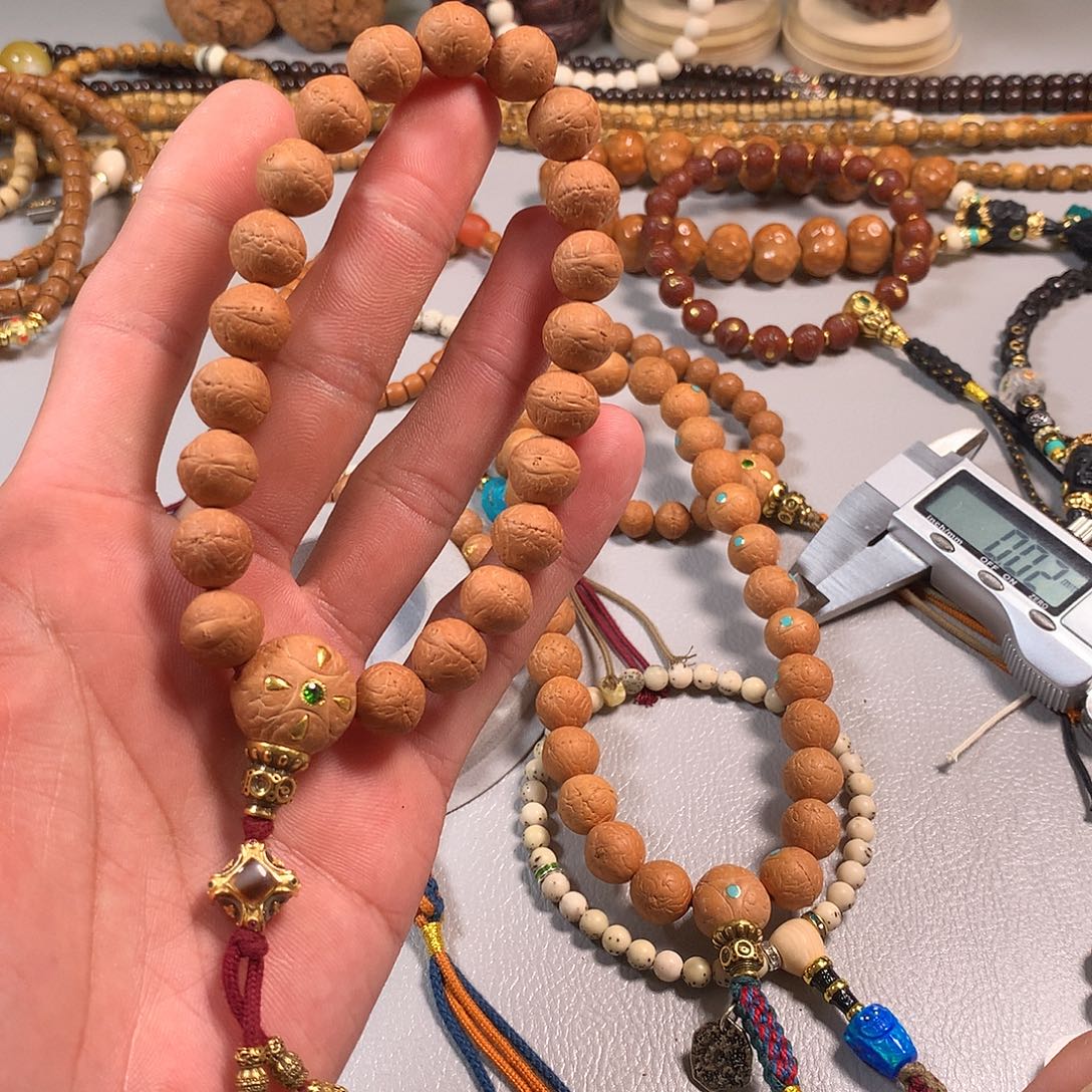 吊坠凤眼菩提。。。。。。。。。