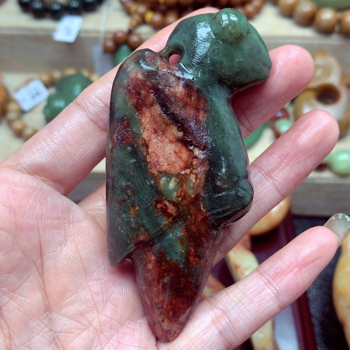 和田玉未镶嵌珠宝奇石