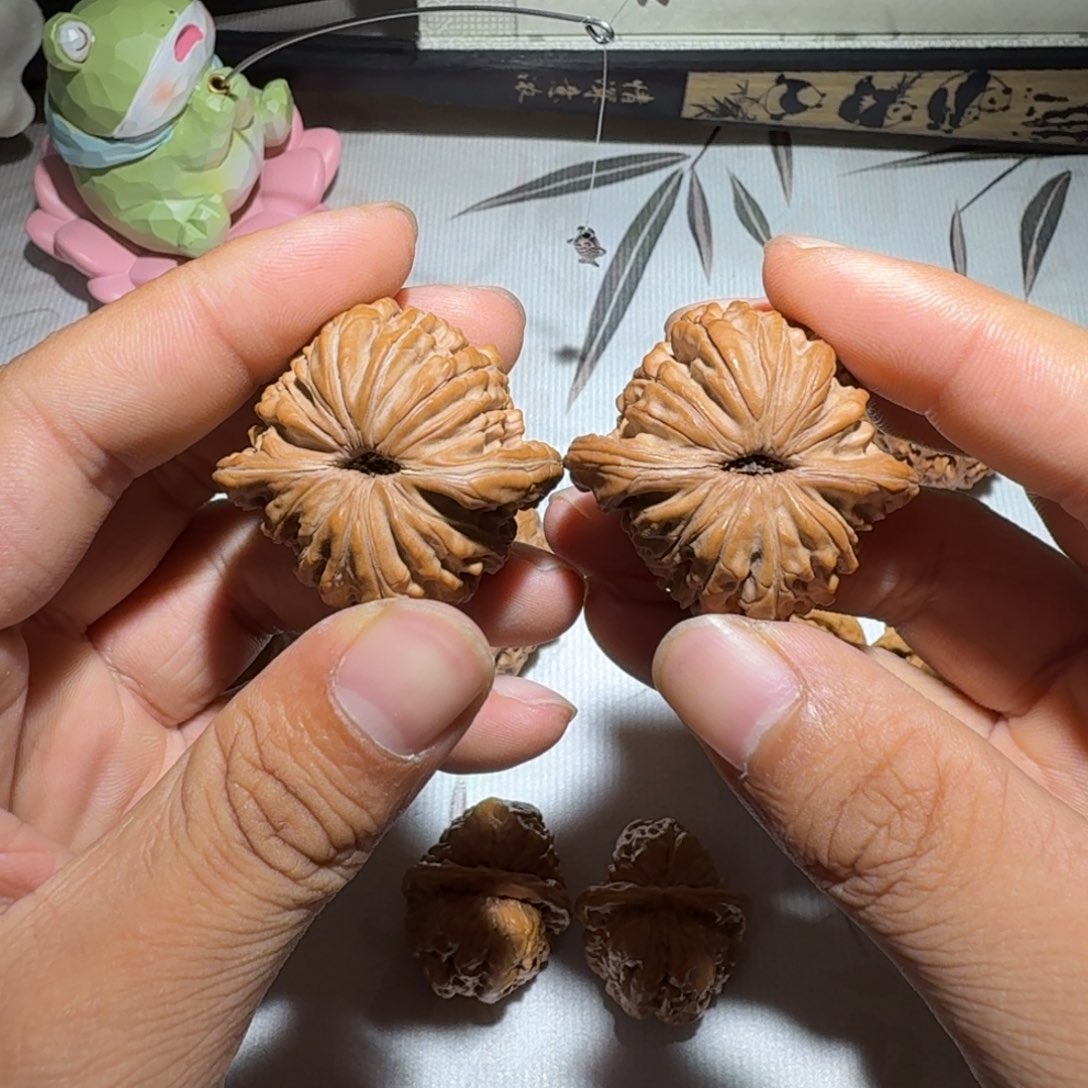 文玩核桃把件刚***。40全品汉高楼 直播间选购