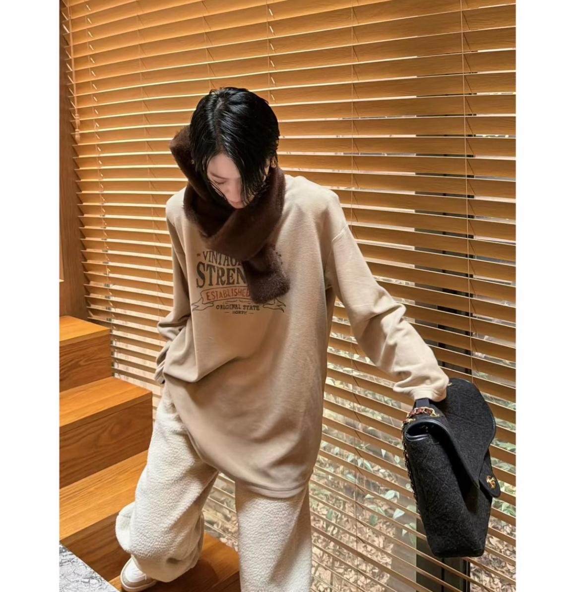 2 Azzony LQ 氧气印花磨毛T恤 hp112701 新款 NEW