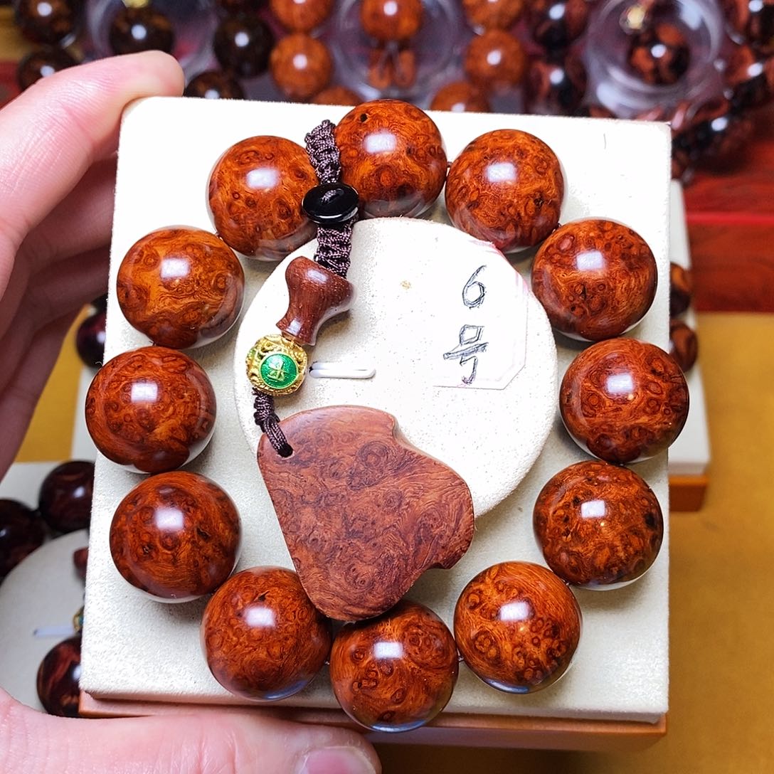 黄花梨/降香黄檀谭**水