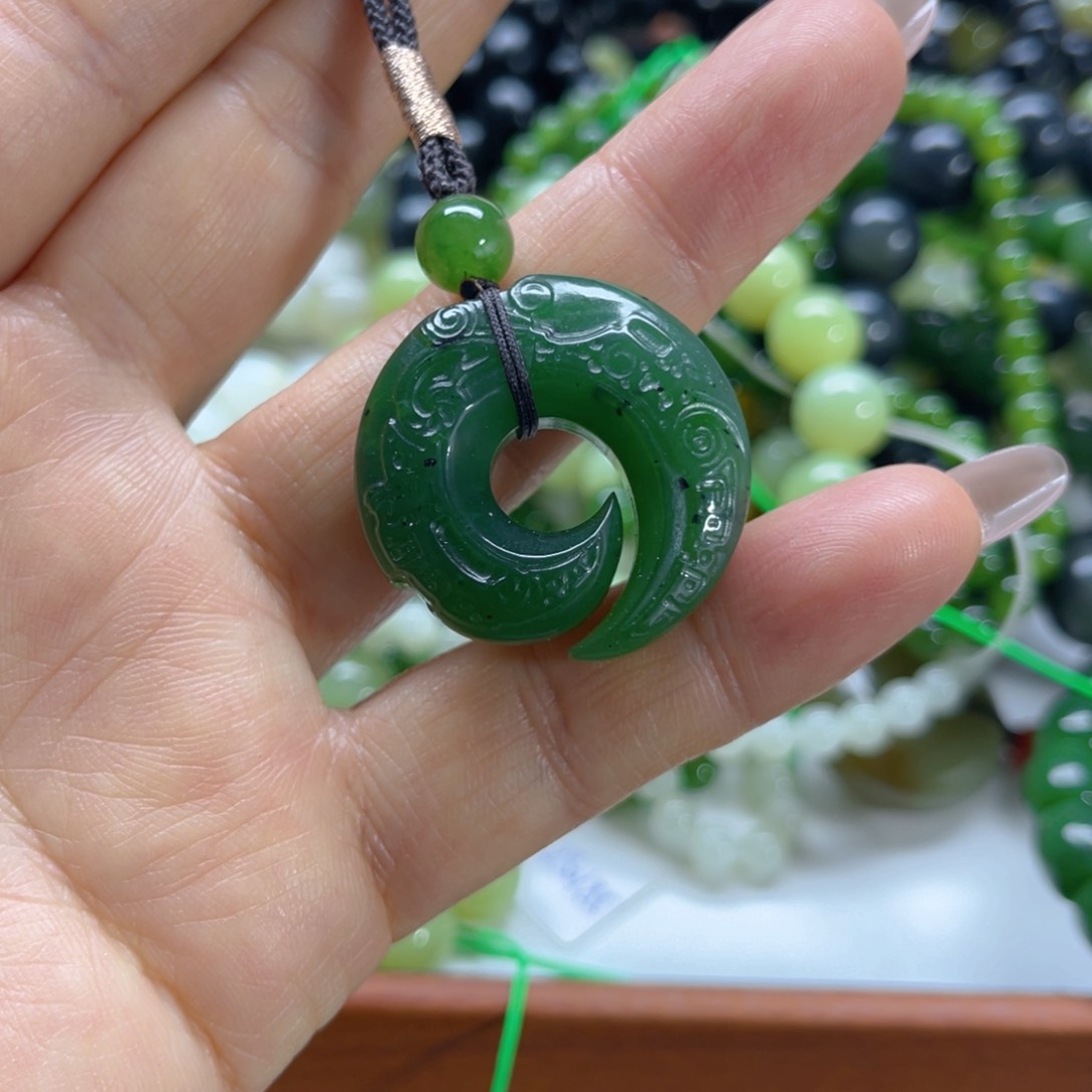 未镶嵌手链和田玉啊