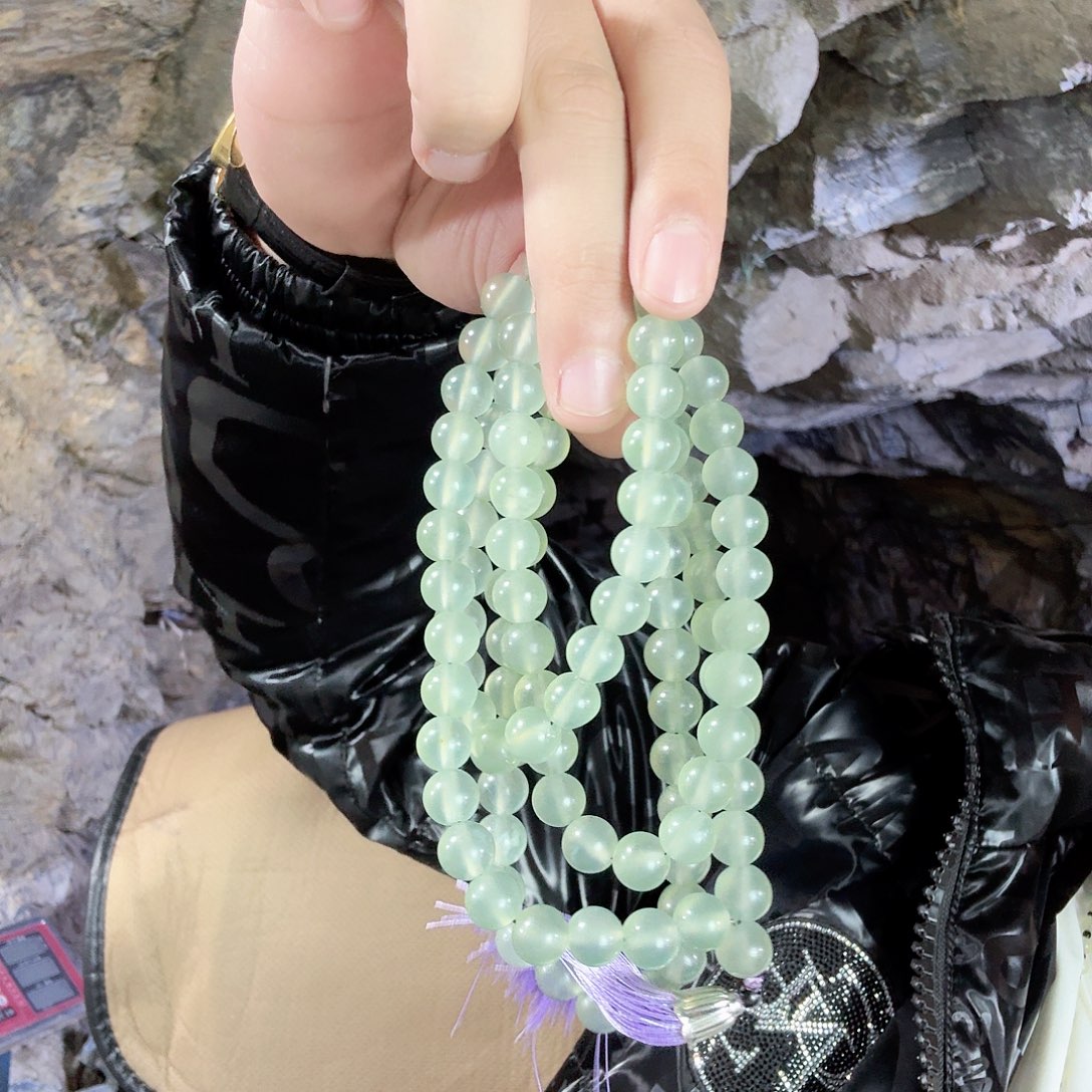 蛇纹石玉吊坠(赠链)未镶嵌