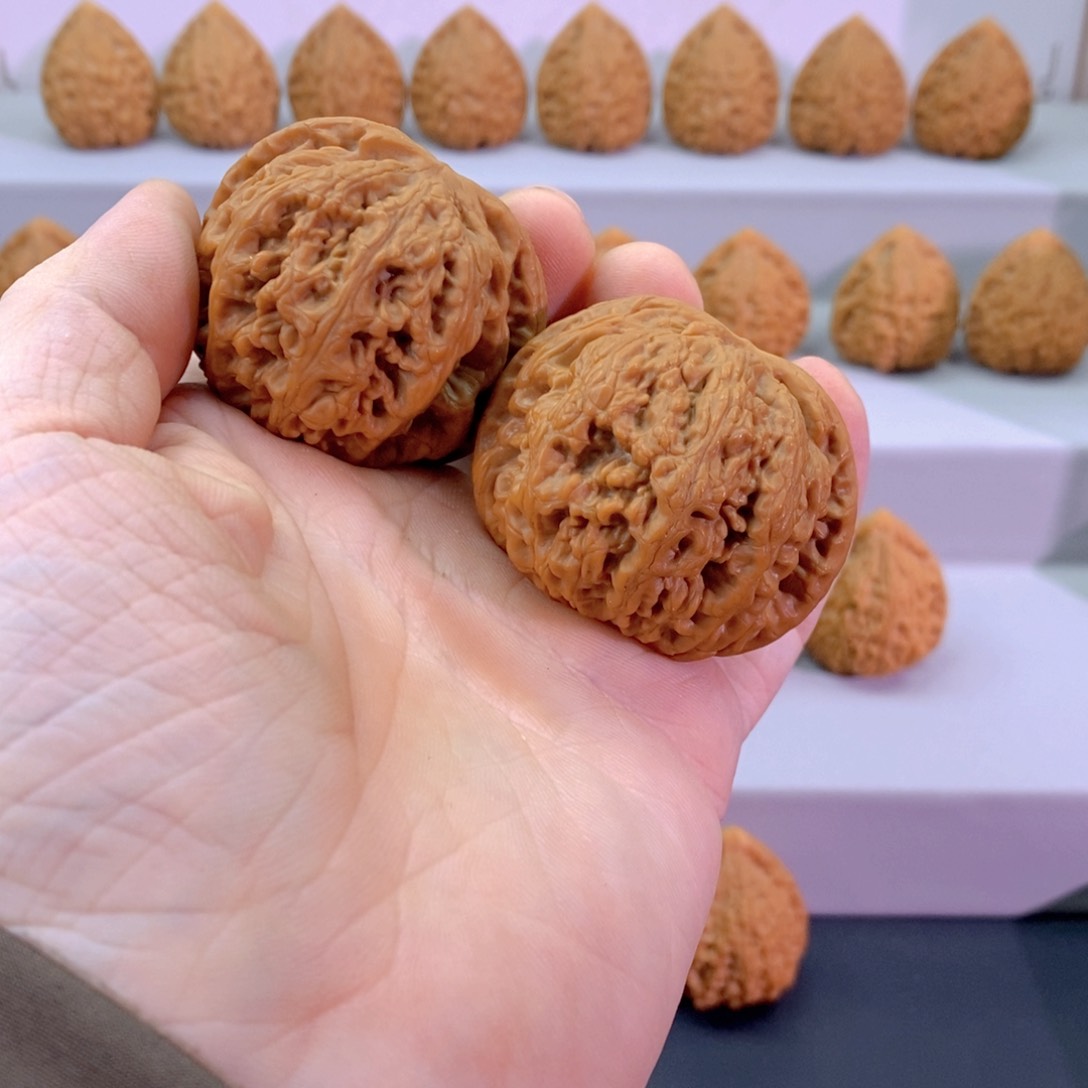 文玩核桃把件48大粗筋