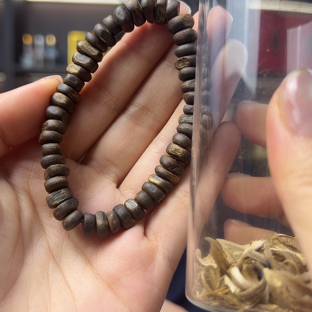 沉香碎屑沉香随形单圈5g+