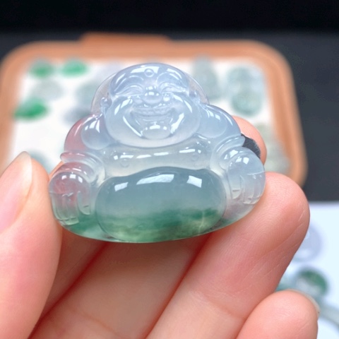 翡翠颈饰未镶嵌冰种飘花大佛公