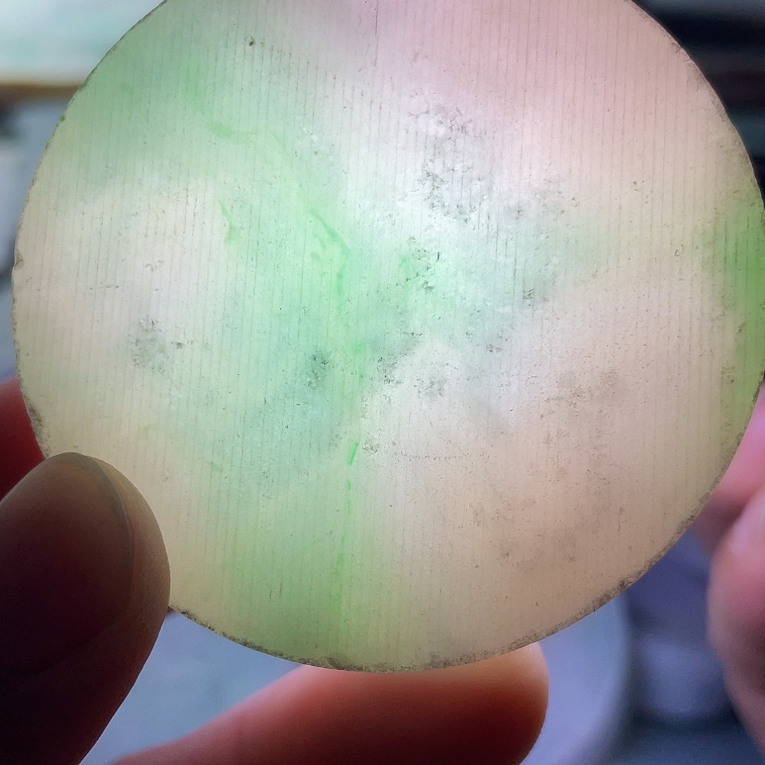 翡翠颈饰未镶嵌毛料12