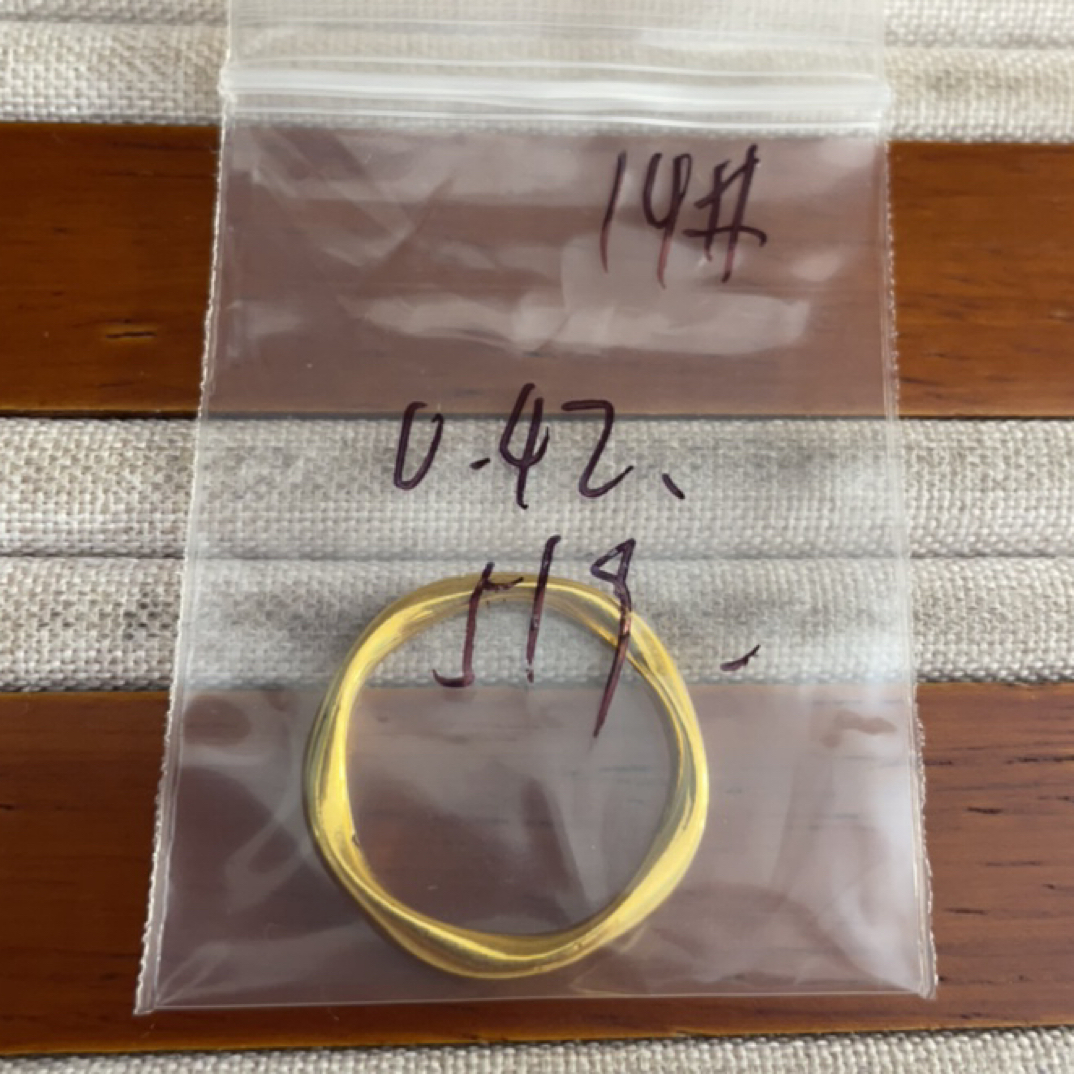 克重0.42 14号 莫比戒指 足金999