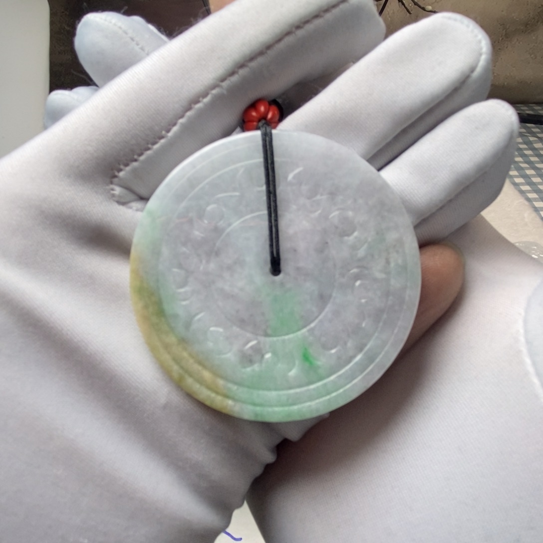 翡翠颈饰未镶嵌天然