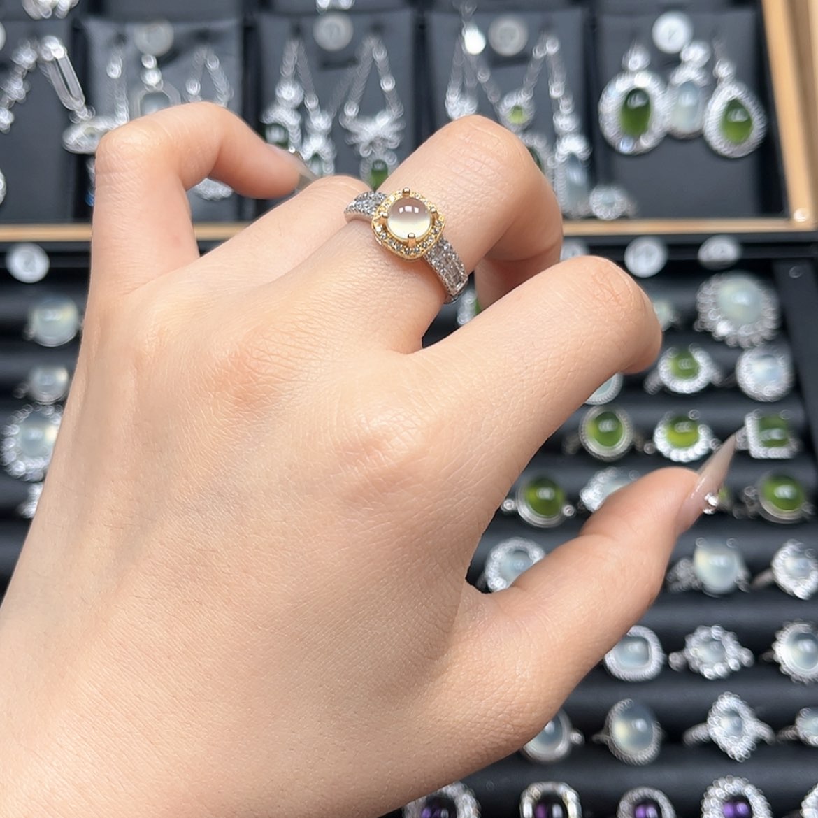 【闪购商品】岫玉戒指银S925镶嵌?****?