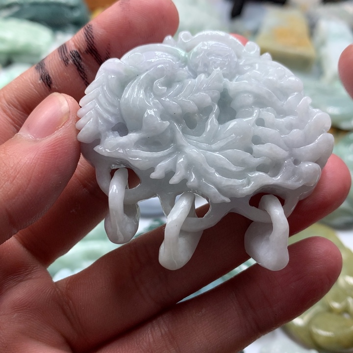 翡翠未镶嵌颈饰保真天然a货翡翠