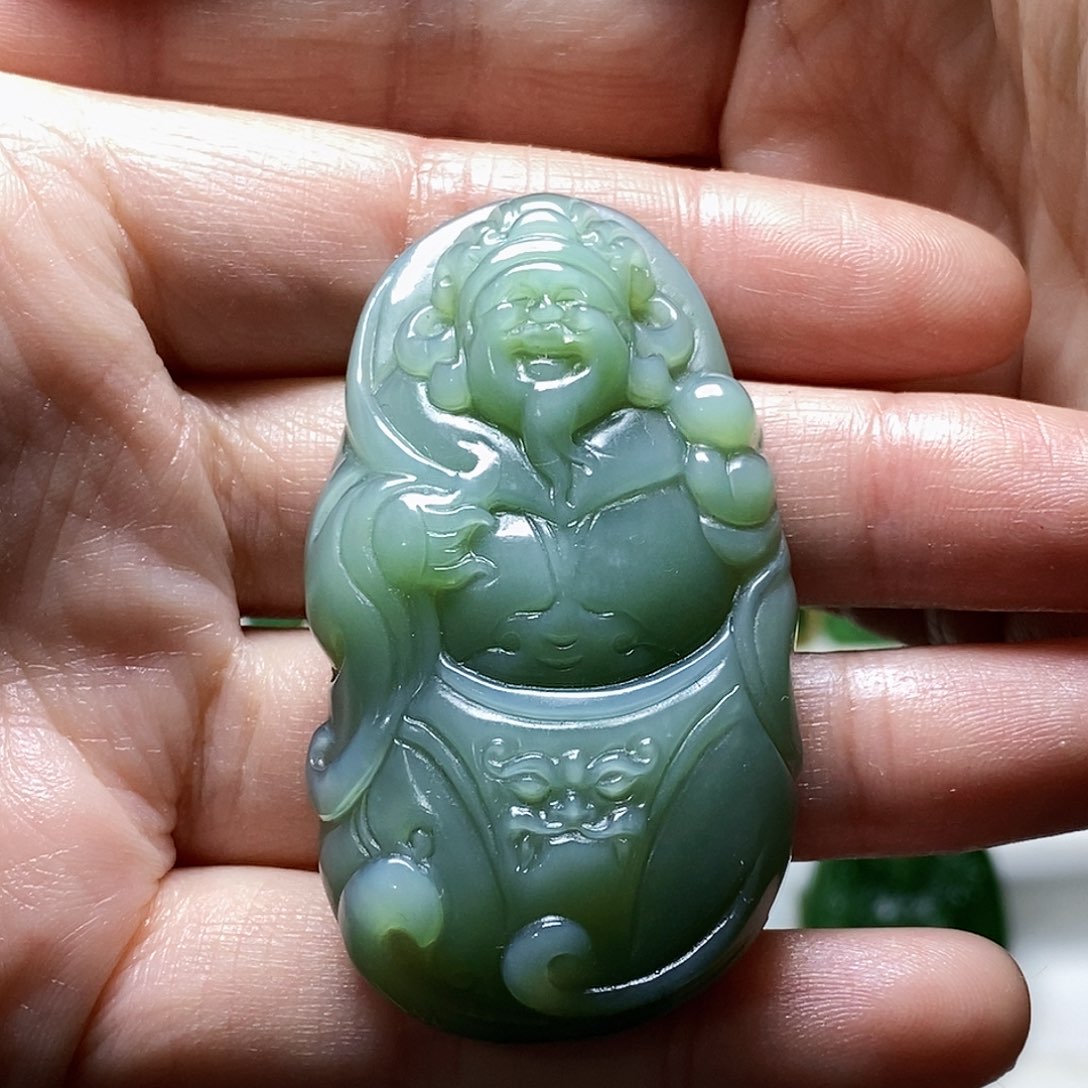 和田玉（碧玉）颈饰未镶嵌