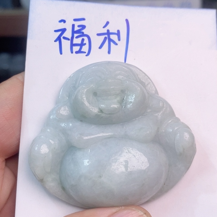 翡翠颈饰未镶嵌佛