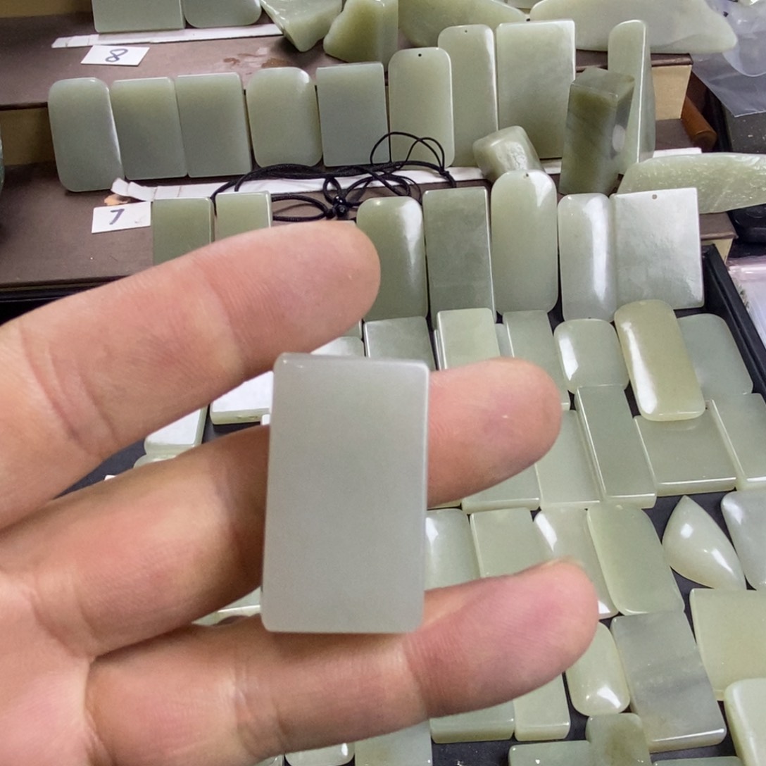 颈饰未镶嵌和田玉半**归039