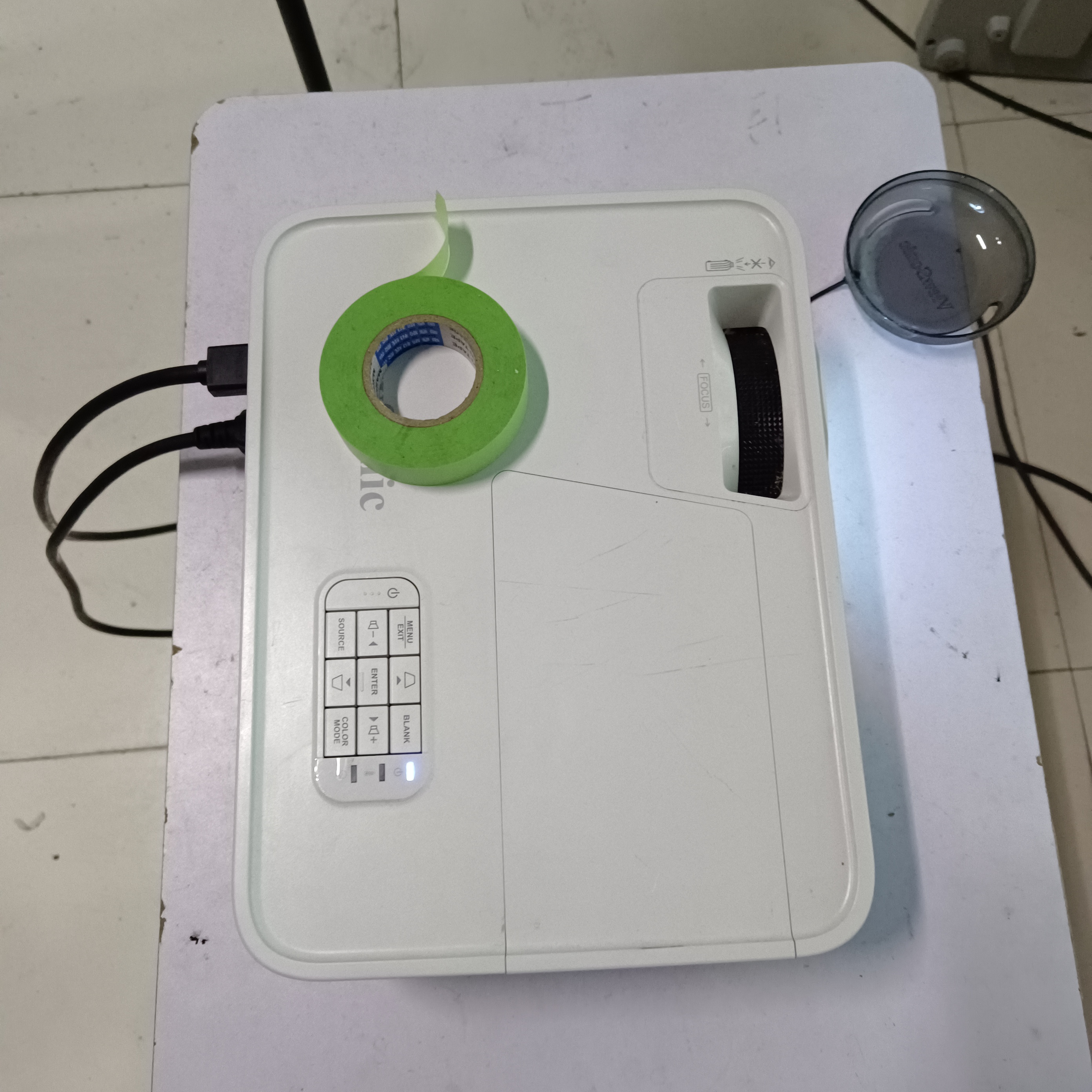 高清短焦投影仪运费自理