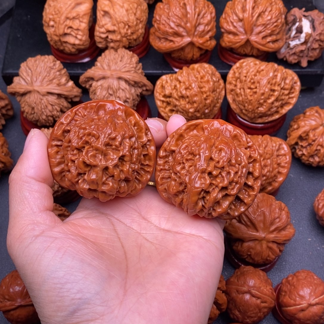 小***业把件文玩核桃官帽