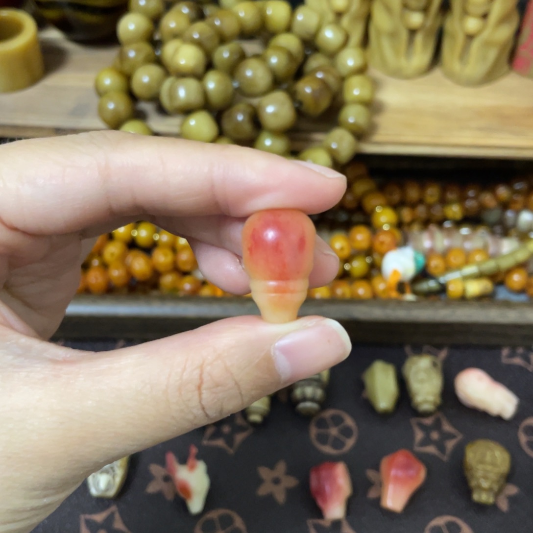 金***萌手串/手链驼骨沁血奶嘴三通