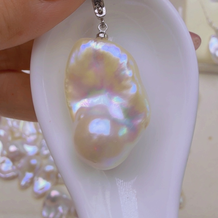 淡水珍珠未镶嵌颈饰