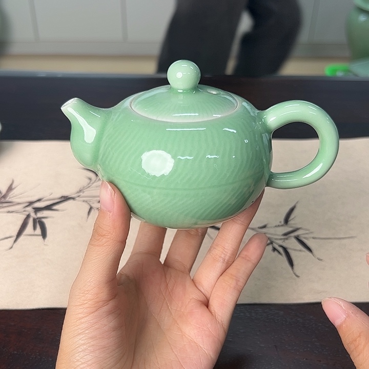 龙泉云间青瓷小米茶器