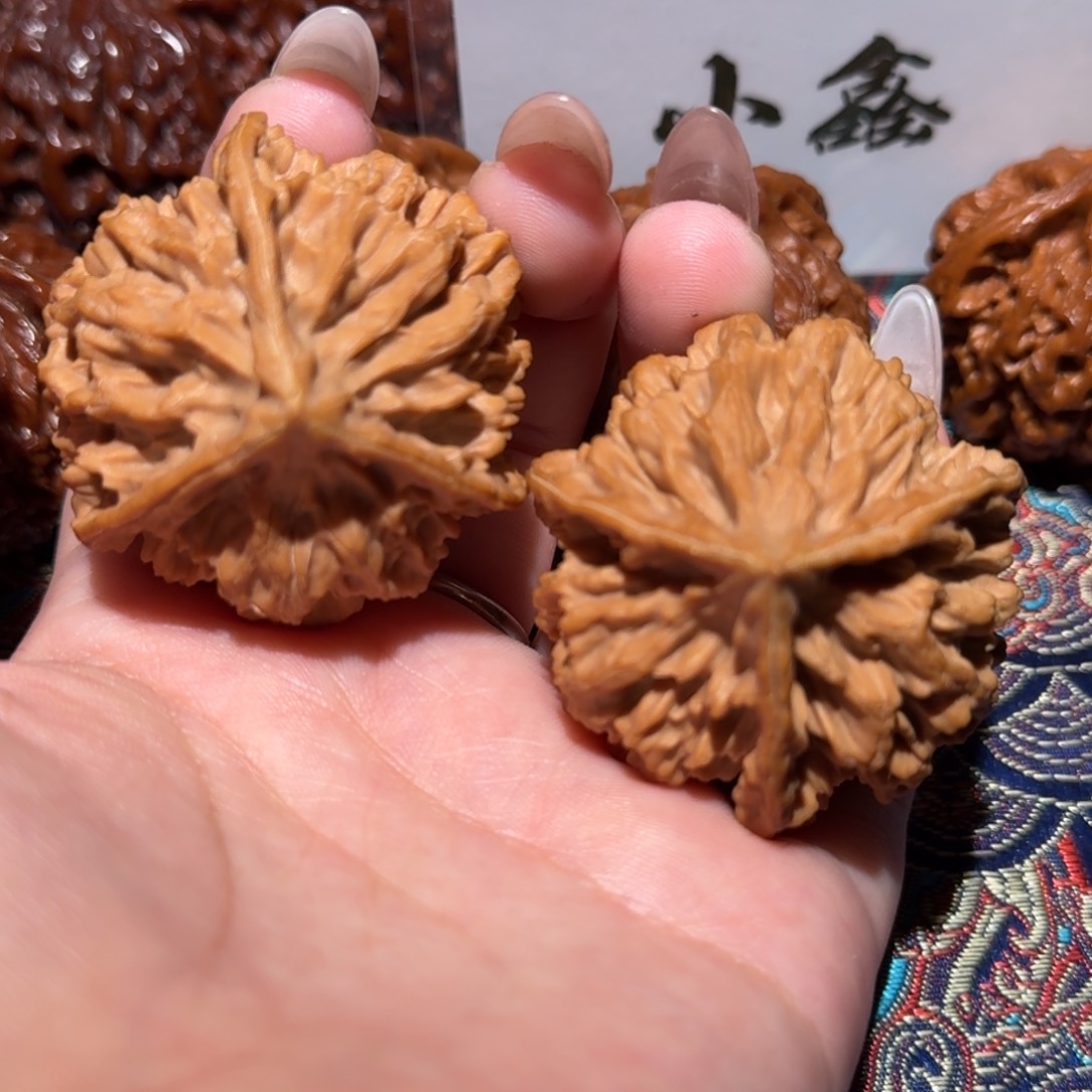 把件核桃633号45帝王奔奔文玩核桃