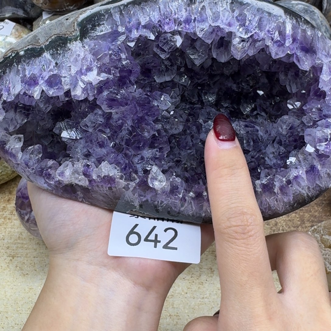 未镶嵌大型摆件（非配饰）水晶