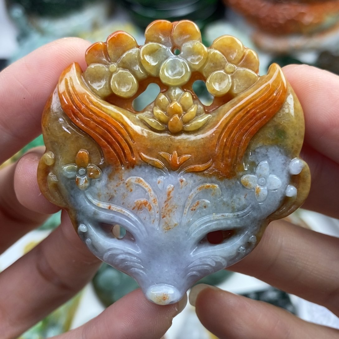 颈饰未镶嵌翡翠吊坠