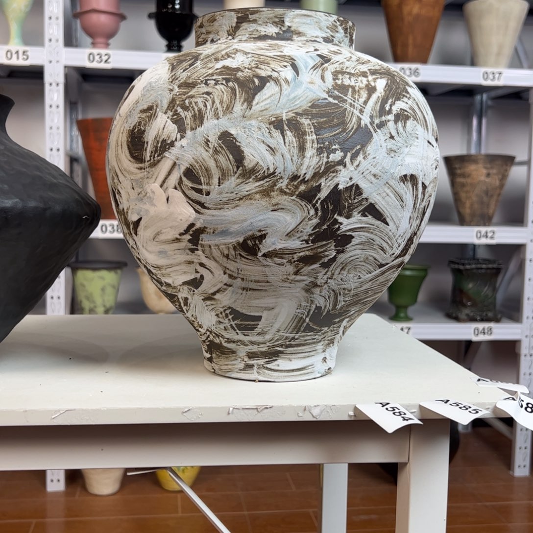 里***德082景德镇手工花器