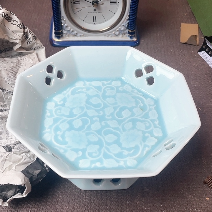 瓷片哈哈哈哈哈哈哈