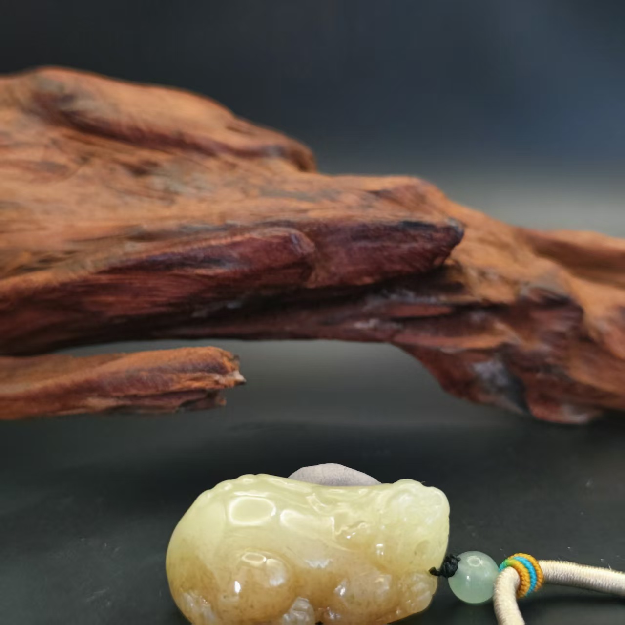 Q和田玉貔貅吊坠0223