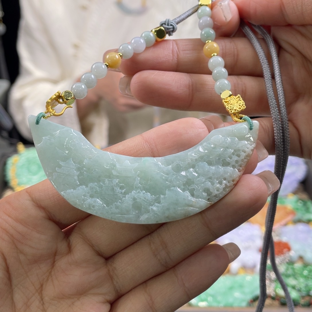 翡翠颈饰未镶嵌代编织