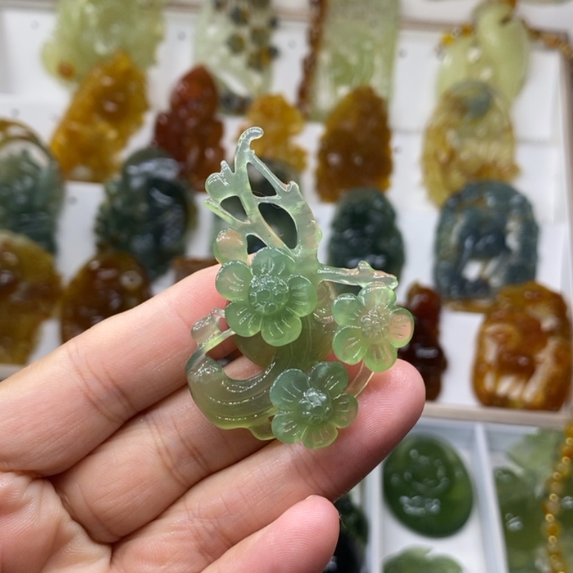 【闪购商品】未镶嵌蛇纹石玉颈饰