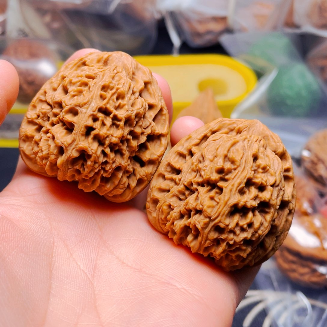 吊坠文玩核桃南疆石