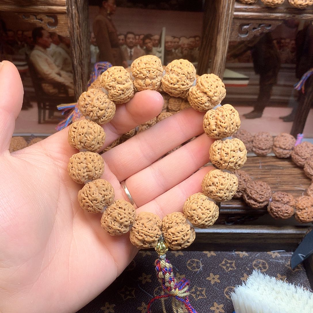 金刚菩提吊坠?*7。           