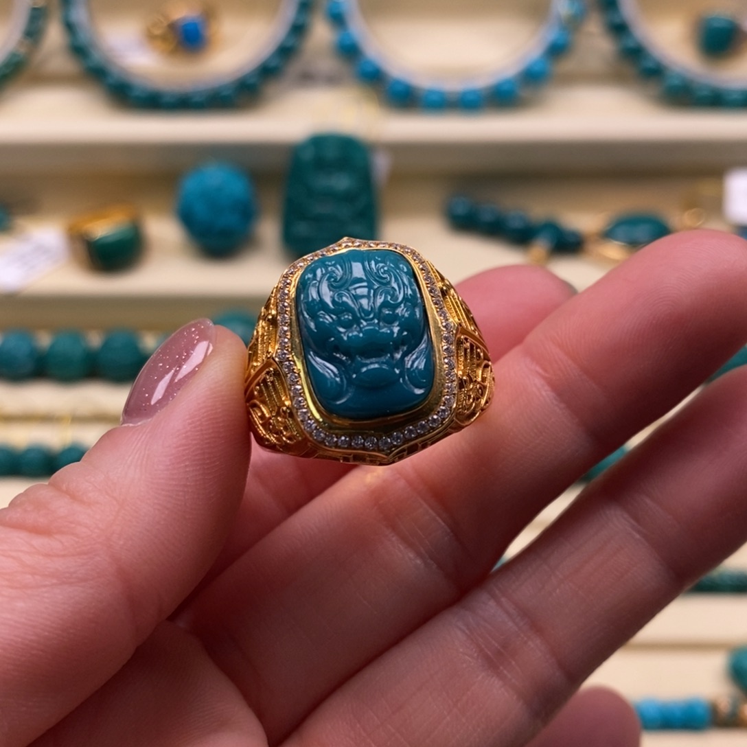 绿松石珠宝奇石18K金镶嵌小****0