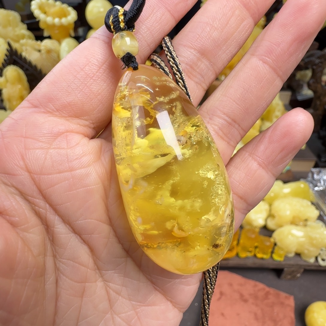 蜜蜡未镶嵌珠宝奇石微瑕