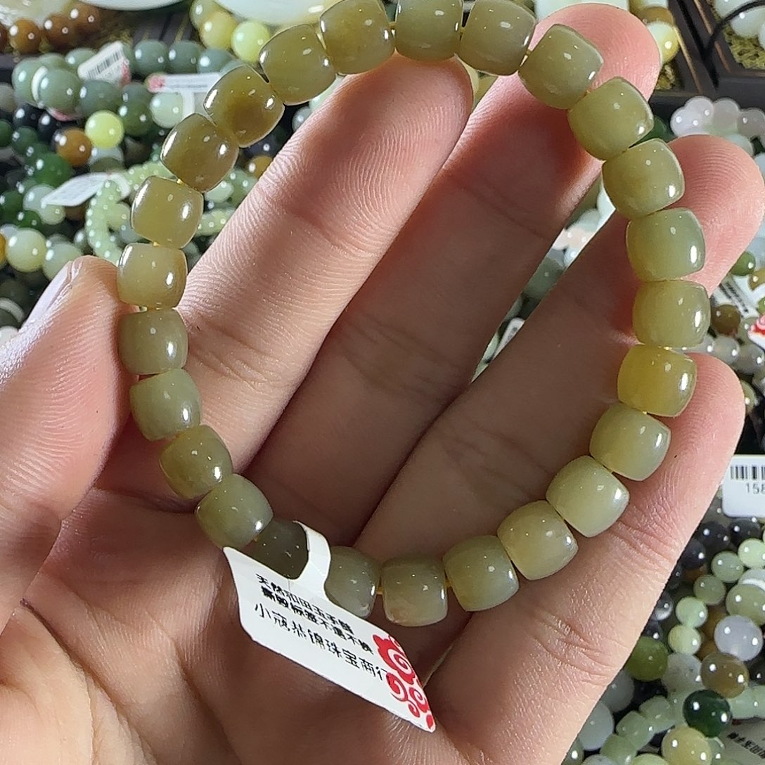 和田玉手链未镶嵌66