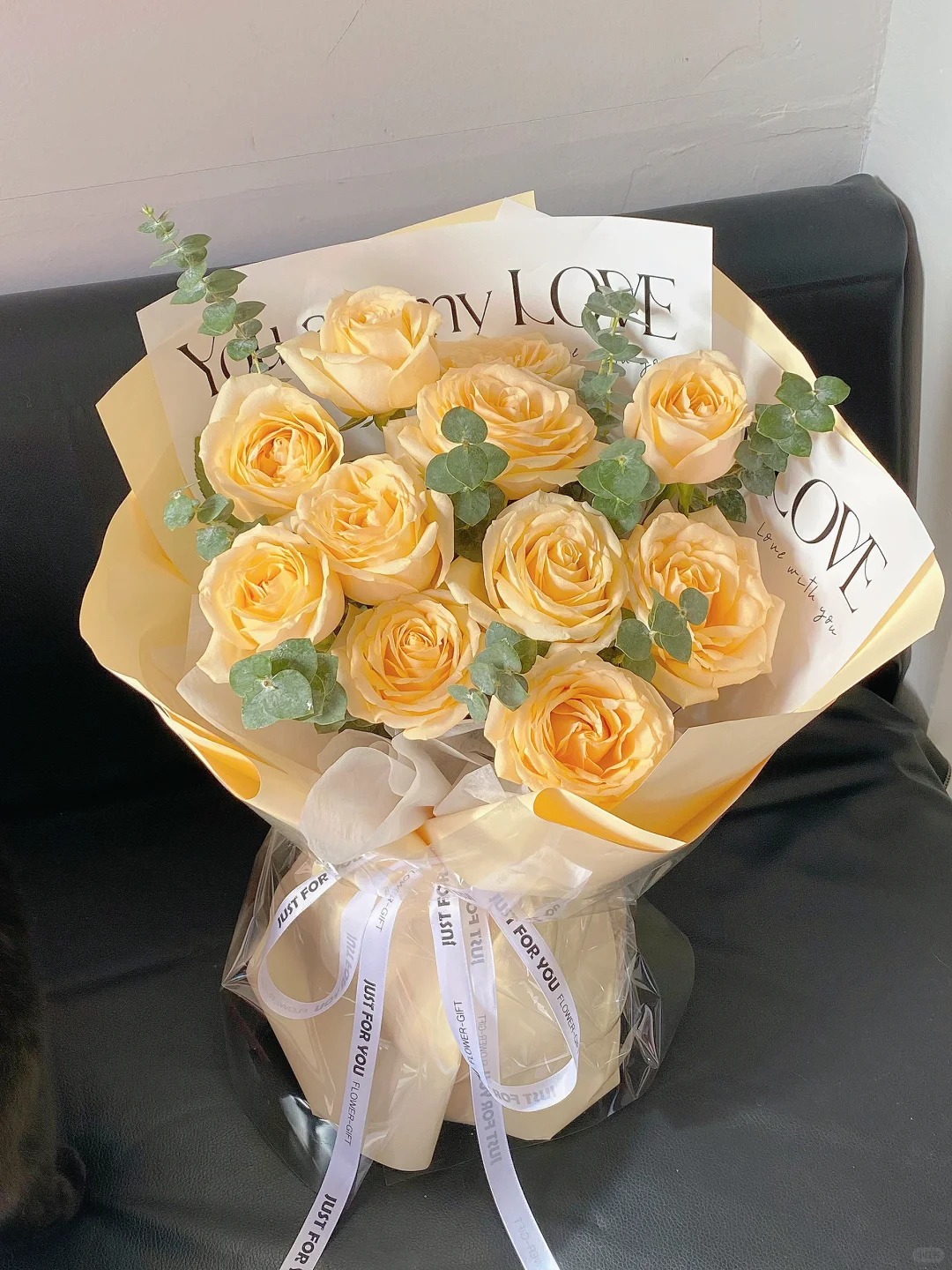 蜜桃雪山【香槟玫瑰】---单头玫瑰