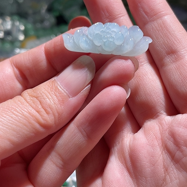 颈饰未镶嵌翡翠天