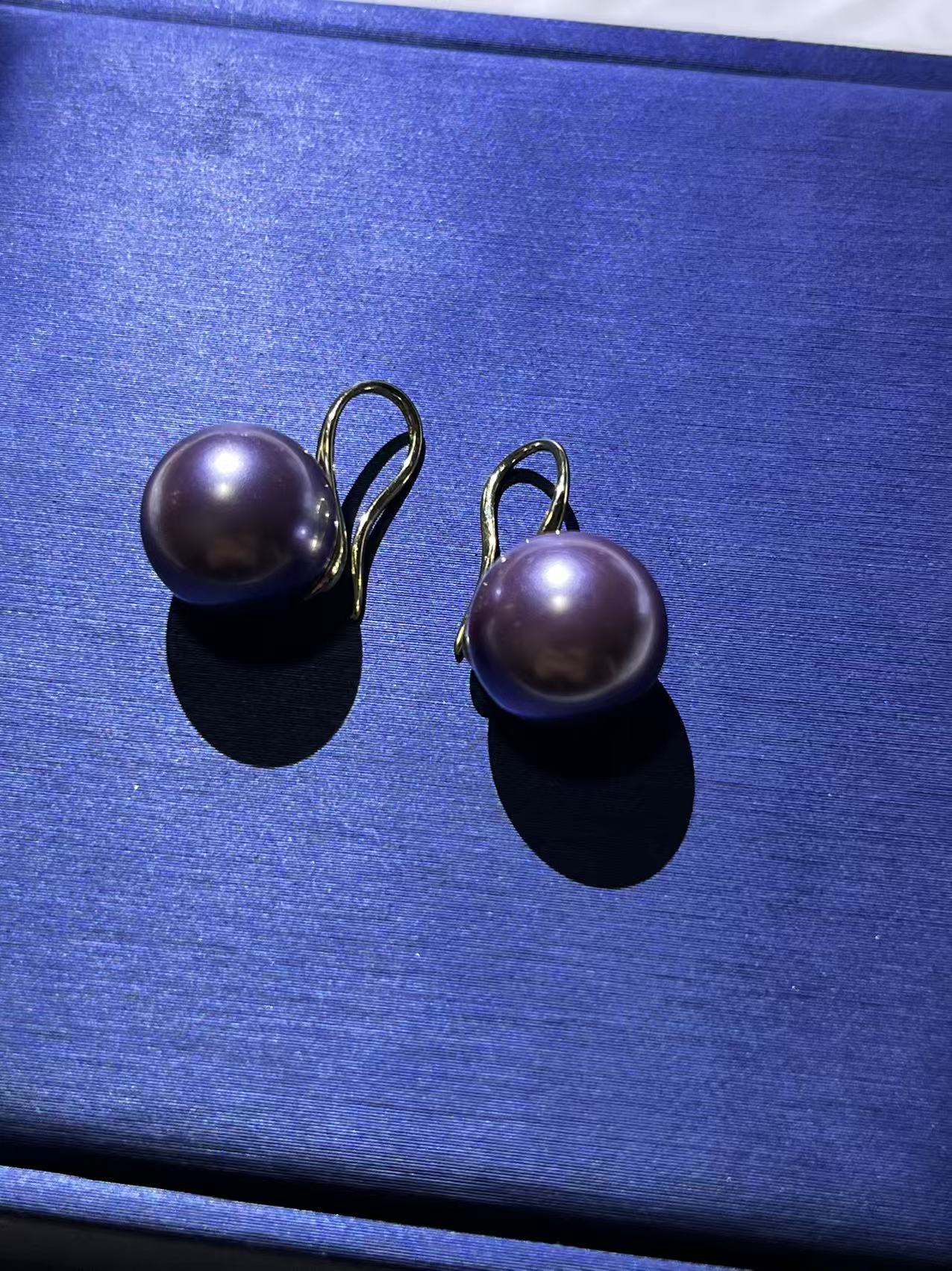 【高级定制】收藏级轻奢时尚高端设计耳饰FdM111042